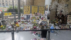 Manchester Arena memorial area at Manchester Victoria station